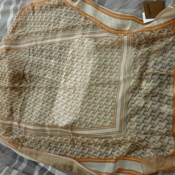 Burberry Unicorn Chiffon Pattern Silk Logo Scarf - Picture 8 of 12